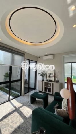 Rumah Luxury Modern Siap Huni di Citraland Surabaya Rumah Luxury Modern Siap Huni di Citraland Surabaya