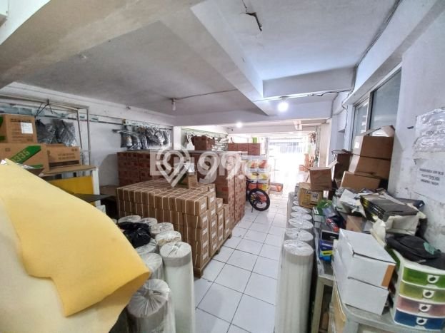 Unit Ruko Dijual di Semarang Utara Semarang Luas Tanah 200m2, Luas Bangunan 300m2 Unit Ruko Dijual di Semarang Utara Semarang Luas Tanah 200m2, Luas Bangunan 300m2