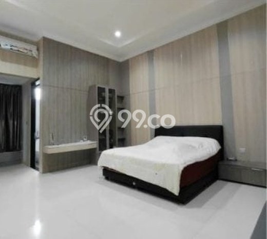 Rumah Mewah LB 800m2 Siap Huni Desain Elegan di Mekar Wangi, Bandung Rumah Mewah LB 800m2 Siap Huni Desain Elegan di Mekar Wangi, Bandung