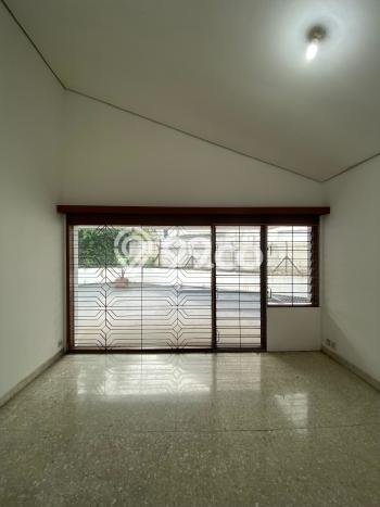 Rumah Elit LB 395m2 Siap Pakai Desain Elegan di Pondok Indah, Jakarta Selatan Rumah Elit LB 395m2 Siap Pakai Desain Elegan di Pondok Indah, Jakarta Selatan
