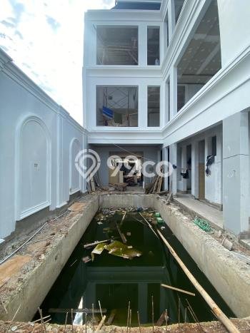 Dijual Hunian Mewah dengan Fasilitas Sekitar Komplit di Tebet, Jakarta Selatan Dijual Hunian Mewah dengan Fasilitas Sekitar Komplit di Tebet, Jakarta Selatan