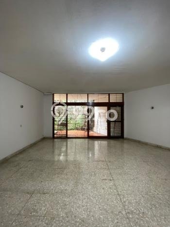 Rumah Elit LB 395m2 Siap Pakai Desain Elegan di Pondok Indah, Jakarta Selatan Rumah Elit LB 395m2 Siap Pakai Desain Elegan di Pondok Indah, Jakarta Selatan