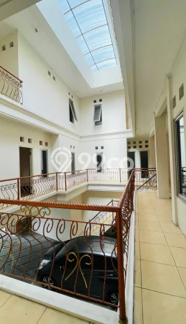Unit Kost Dijual di Margonda dengan 20 Kamar Area Ramai Unit Kost Dijual di Margonda dengan 20 Kamar Area Ramai