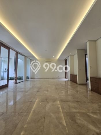 Jual Rumah Luas Megah Dengan View Eksklusif di Kemang, Jakarta Selatan Jual Rumah Luas Megah Dengan View Eksklusif di Kemang, Jakarta Selatan
