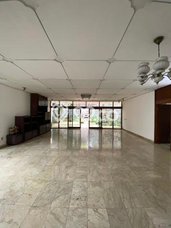 Rumah Elit LB 395m2 Siap Pakai Desain Elegan di Pondok Indah, Jakarta Selatan Rumah Elit LB 395m2 Siap Pakai Desain Elegan di Pondok Indah, Jakarta Selatan