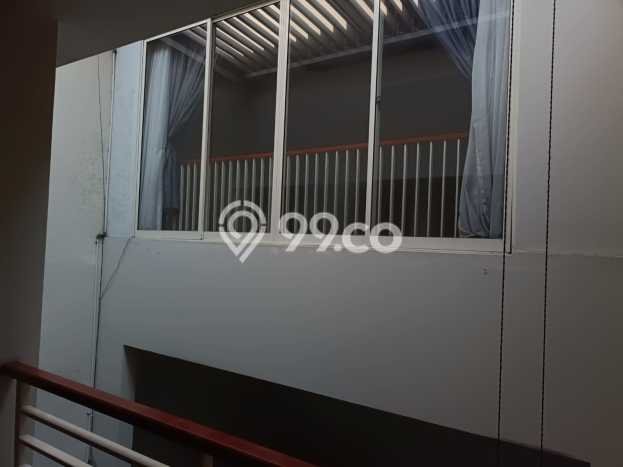 Rumah sewa siap pakai 4 KT di Bintaro, Tangerang Selatan Rumah sewa siap pakai 4 KT di Bintaro, Tangerang Selatan