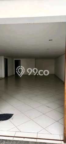 Rumah Luxury Modern Tanpa Renovasi di Pondok Indah Jakarta Selatan Rumah Luxury Modern Tanpa Renovasi di Pondok Indah Jakarta Selatan