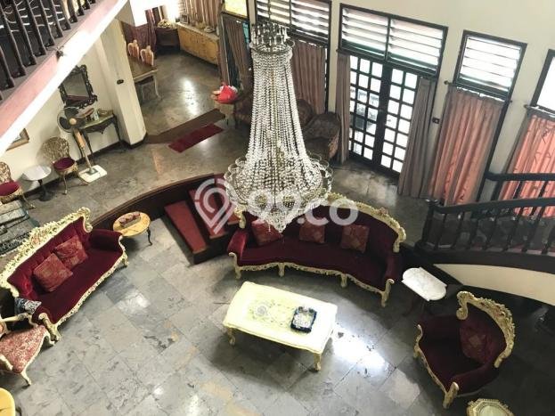 Rumah Luxury Modern Tanpa Renovasi di Simprug Jakarta Selatan Rumah Luxury Modern Tanpa Renovasi di Simprug Jakarta Selatan