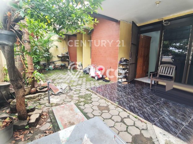 Jual Rumah Bagus Siap Huni LB 194m2 di Semarang Barat, Semarang Jual Rumah Bagus Siap Huni LB 194m2 di Semarang Barat, Semarang