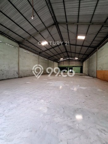 Unit Gudang Dijual di Gayamsari Semarang Luas Tanah 775m2, Luas Bangunan 700m2 Unit Gudang Dijual di Gayamsari Semarang Luas Tanah 775m2, Luas Bangunan 700m2