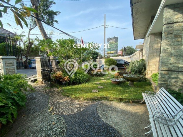 Rumah 4 KT 3 KM di Kawasan Pleburan, Semarang Rumah 4 KT 3 KM di Kawasan Pleburan, Semarang