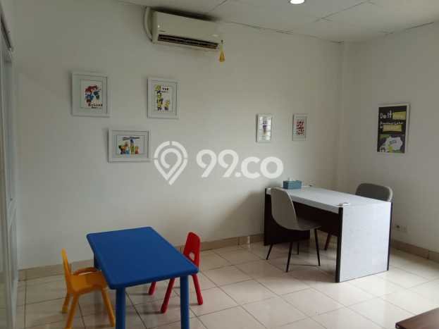 Ruko Bagus Dijual LB 210m2 Lokasi Strategis Jakarta Selatan Area Cocok untuk Bisnis Ruko Bagus Dijual LB 210m2 Lokasi Strategis Jakarta Selatan Area Cocok untuk Bisnis