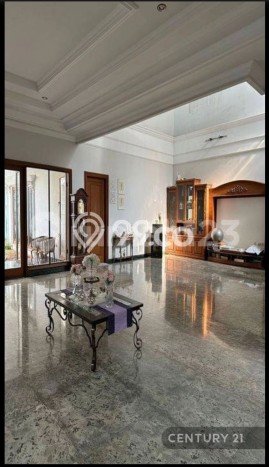Jual Rumah Luas Elegan Dengan View Cantik di Intercon, Jakarta Barat Jual Rumah Luas Elegan Dengan View Cantik di Intercon, Jakarta Barat