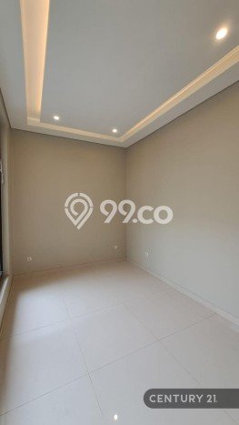 For Sale! Premium House LT 250m2 Desain Elegan di Meruya For Sale! Premium House LT 250m2 Desain Elegan di Meruya
