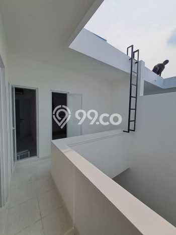 Rumah Luxury Modern Tanpa Renovasi di Villa Meruya Jakarta Barat Rumah Luxury Modern Tanpa Renovasi di Villa Meruya Jakarta Barat