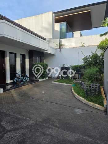 Jual Rumah Mewah Megah Dengan View Cantik di Intercon, Jakarta Barat Jual Rumah Mewah Megah Dengan View Cantik di Intercon, Jakarta Barat