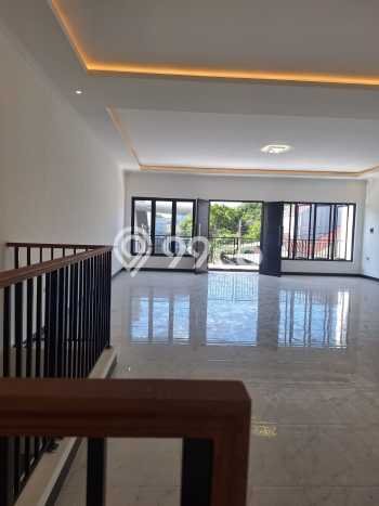 Dijual Rumah Modern 3 KT di Citra Garden, Jakarta Barat Dijual Rumah Modern 3 KT di Citra Garden, Jakarta Barat