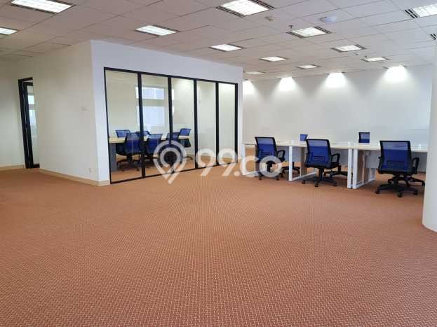 Disewakan Kantor di Kawasan Ramai Sudirman Luas 156m2 Disewakan Kantor di Kawasan Ramai Sudirman Luas 156m2