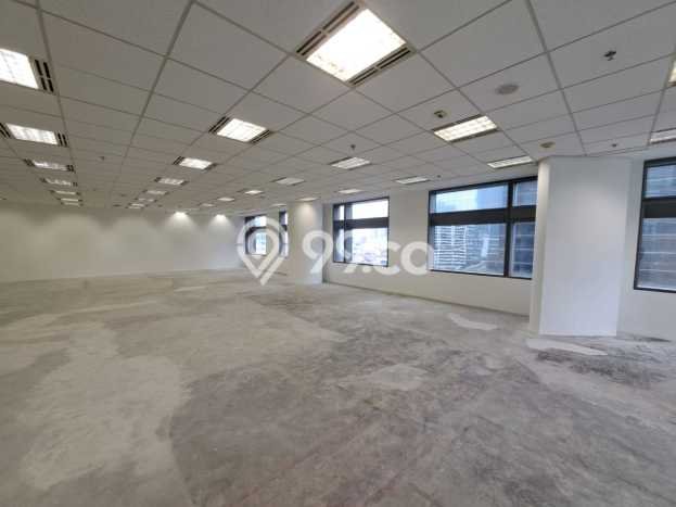 Disewakan Kantor di Kawasan Ramai Sudirman Luas 156m2 Disewakan Kantor di Kawasan Ramai Sudirman Luas 156m2