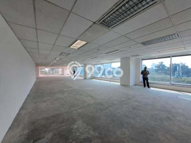 Kantor Disewa di Jakarta Selatan dengan LB 1650m2 Area Komersial Ramai Kantor Disewa di Jakarta Selatan dengan LB 1650m2 Area Komersial Ramai