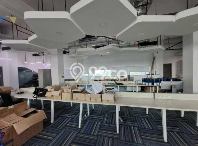 AREA PREMIUM! Kantor Disewakan di , Luas 1640m2m², Jalan Utama AREA PREMIUM! Kantor Disewakan di , Luas 1640m2m², Jalan Utama
