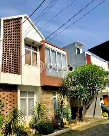 Jual Rumah Modern 3 KT di Sentul City, Bogor Jual Rumah Modern 3 KT di Sentul City, Bogor