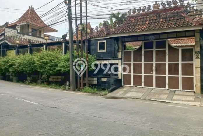 Jual Rumah Mewah Megah Dengan View Eksklusif di Lebak Bulus, Jakarta Selatan Jual Rumah Mewah Megah Dengan View Eksklusif di Lebak Bulus, Jakarta Selatan