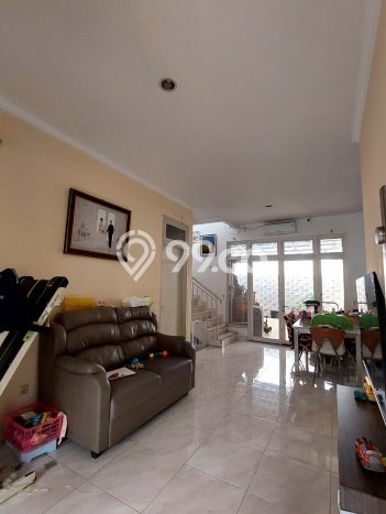 Rumah Minimalis 4 KT LT 144m2 di Cibubur Rumah Minimalis 4 KT LT 144m2 di Cibubur