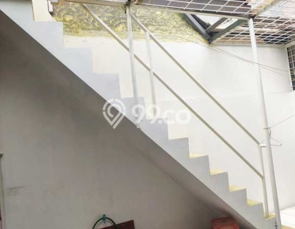 Ready to Use! Premium House LT 168m2 Desain Modern di Semanan Ready to Use! Premium House LT 168m2 Desain Modern di Semanan