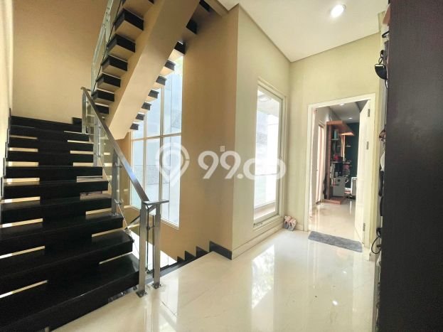Jual Rumah Luas Megah Dengan View Cantik di Ancol, Jakarta Utara Jual Rumah Luas Megah Dengan View Cantik di Ancol, Jakarta Utara