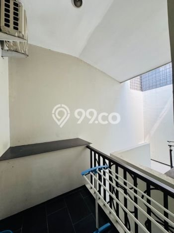 Rumah Elit LB 165m2 Siap Huni Desain Elegan di Daan Mogot, Jakarta Barat Rumah Elit LB 165m2 Siap Huni Desain Elegan di Daan Mogot, Jakarta Barat