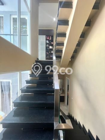 Jual Rumah Luas Megah Dengan View Cantik di Ancol, Jakarta Utara Jual Rumah Luas Megah Dengan View Cantik di Ancol, Jakarta Utara