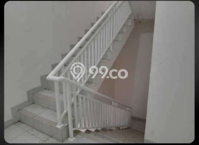 Ruko Dijual di Jakarta Barat LT 60m2 & LB 150m2 Lokasi Terbaik! Ruko Dijual di Jakarta Barat LT 60m2 & LB 150m2 Lokasi Terbaik!