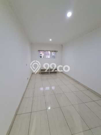 Jual Rumah Strategis Bagus Punya 3 KT di Larangan Tangerang SHM Jual Rumah Strategis Bagus Punya 3 KT di Larangan Tangerang SHM