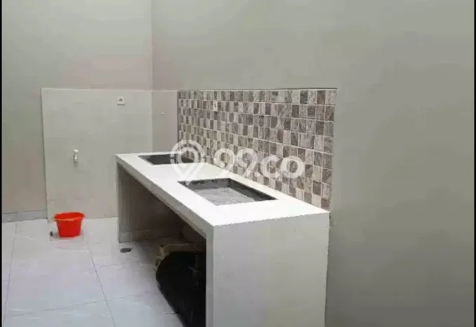 Lokasi terbaik! Rumah siap huni disewakan di BSD LB 230m2 Lokasi terbaik! Rumah siap huni disewakan di BSD LB 230m2