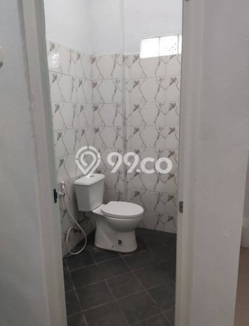Rumah Kost Dijual di Beji, Depok, Spesifikasi 25 KT, 25 KM, 420m2 Rumah Kost Dijual di Beji, Depok, Spesifikasi 25 KT, 25 KM, 420m2