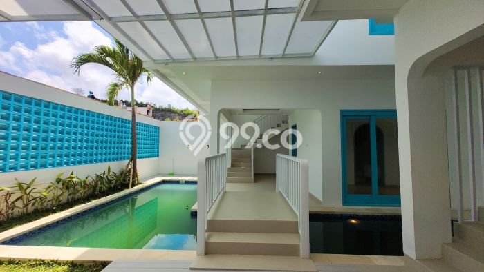 HARGA MENARIK! Vila Kawasan , Dimensi 185m2m², Lingkungan Asri dan aman HARGA MENARIK! Vila Kawasan , Dimensi 185m2m², Lingkungan Asri dan aman