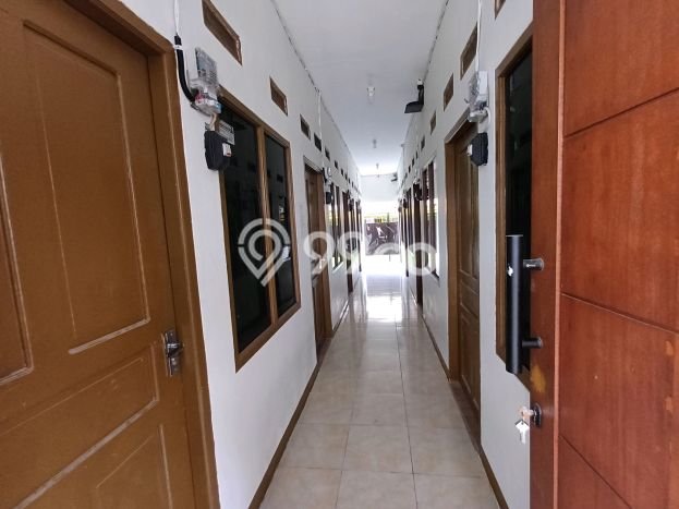 Kost Dijual di Tangerang Kota dengan 8 KT dan Luas 112m2 Kost Dijual di Tangerang Kota dengan 8 KT dan Luas 112m2