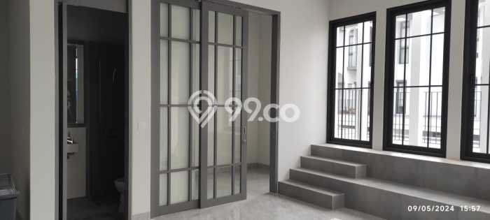 Ready to Use! Luxury House LT 120m2 Desain Elegan di BSD City Ready to Use! Luxury House LT 120m2 Desain Elegan di BSD City