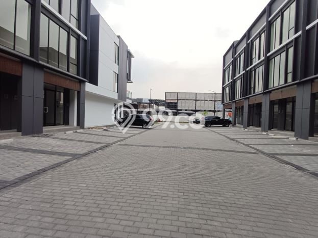 Untuk Dijual! Ruko di Gading Serpong Tangerang LT 67m2 / LB 163m2 Kawasan Strategis Untuk Dijual! Ruko di Gading Serpong Tangerang LT 67m2 / LB 163m2 Kawasan Strategis