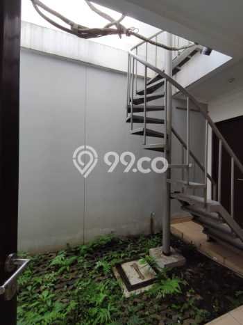 Rumah Disewakan Bandung LT 105m2 LB 130m2 Kawasan Summarecon Bandung Rumah Disewakan Bandung LT 105m2 LB 130m2 Kawasan Summarecon Bandung