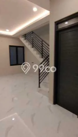 Lokasi terbaik! Rumah siap huni disewakan di Arcamanik LB 131m2 Lokasi terbaik! Rumah siap huni disewakan di Arcamanik LB 131m2