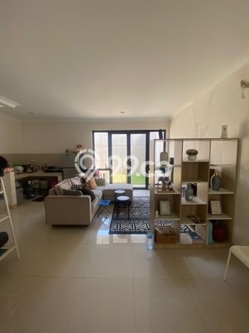 RARE UNIT! Rumah di Podomoro Park Bandung, 2 KT, View Kota, LT 102m2m² Bangunan 87m2m² RARE UNIT! Rumah di Podomoro Park Bandung, 2 KT, View Kota, LT 102m2m² Bangunan 87m2m²