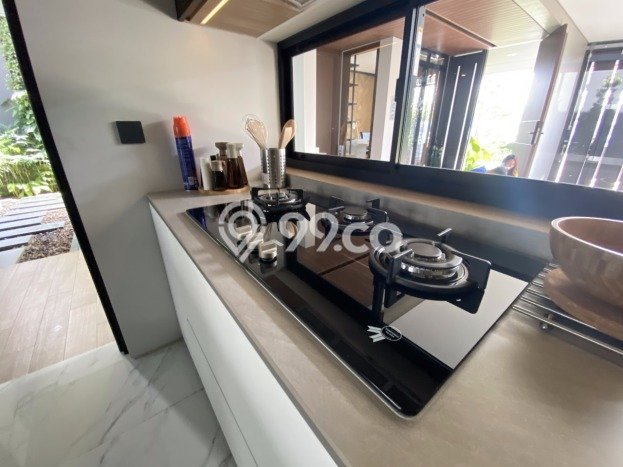 Rumah Elit Modern Siap Huni di Kota Baru Parahyangan Bandung Rumah Elit Modern Siap Huni di Kota Baru Parahyangan Bandung