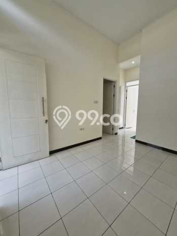 Disewakan! Rumah 2 Kamar Tidur &
1 Kamar Mandi di Taman Kopo Indah, Bandung Disewakan! Rumah 2 Kamar Tidur &
1 Kamar Mandi di Taman Kopo Indah, Bandung