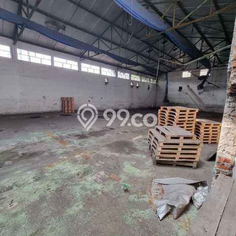 Disewakan Gudang di Kawasan Ramai Cimahi Luas 6500m2 Disewakan Gudang di Kawasan Ramai Cimahi Luas 6500m2