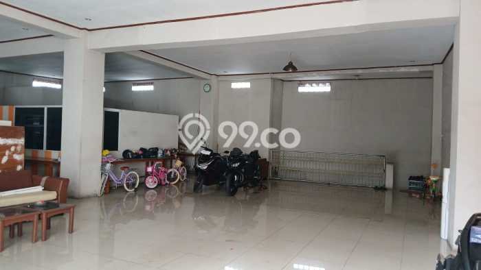Ruko untuk Disewa di Pusat Bandung Luas Bangunan 180m2 Ruko untuk Disewa di Pusat Bandung Luas Bangunan 180m2