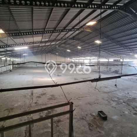 Disewakan Gudang di Kawasan Ramai Cimahi Luas 6500m2 Disewakan Gudang di Kawasan Ramai Cimahi Luas 6500m2