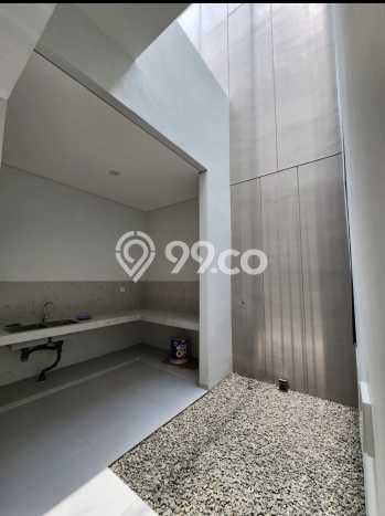 For Sale! Premium House LT 113m2 Desain Modern di Setra Duta For Sale! Premium House LT 113m2 Desain Modern di Setra Duta