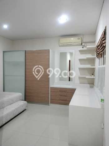 Rumah Sewa Bandung LT 196m2 LB 258m2 Kawasan Setra Duta Rumah Sewa Bandung LT 196m2 LB 258m2 Kawasan Setra Duta